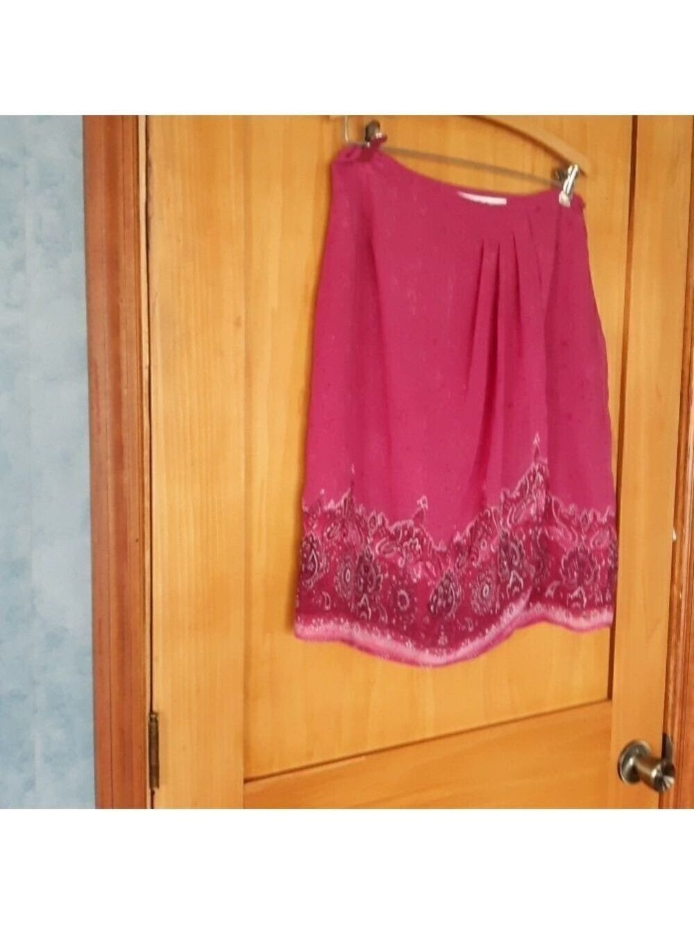 Worthington skirt Bottom Design Pleated Front Size 14